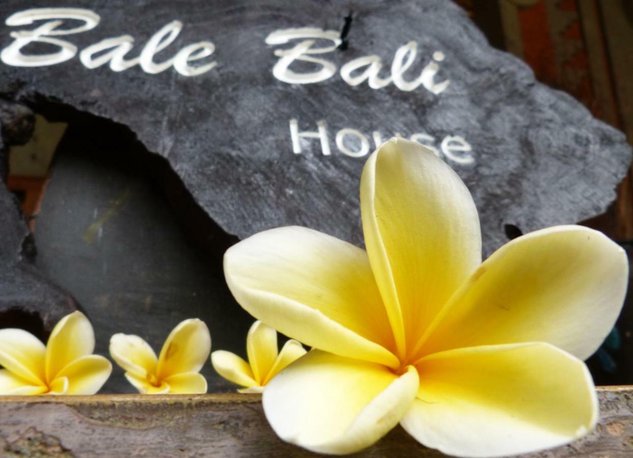 Privatunterkunft Bale Bali House *